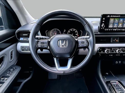 Used 2024 Honda Pilot EX-L image 6