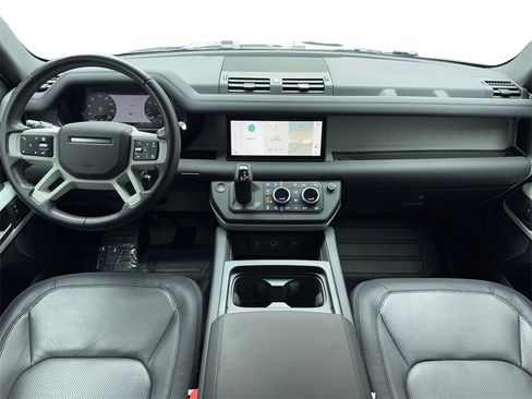Used 2024 Land Rover Defender 110 X-Dynamic SE image 16