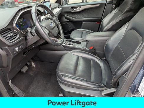 Used 2020 Ford Escape SE Sport image 13