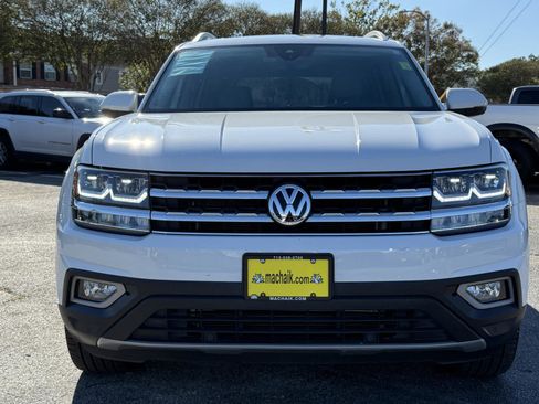 Used 2019 Volkswagen Atlas SEL image 3
