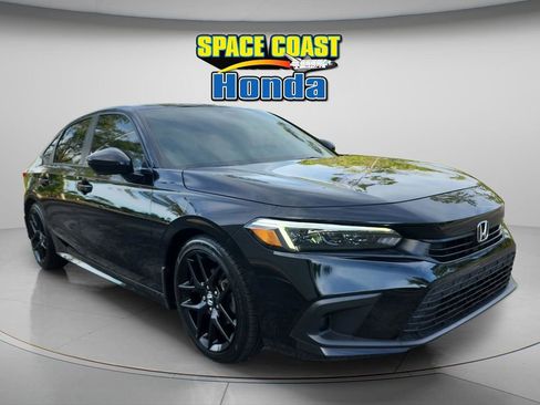 Certified 2023 Honda Civic Sport image 3