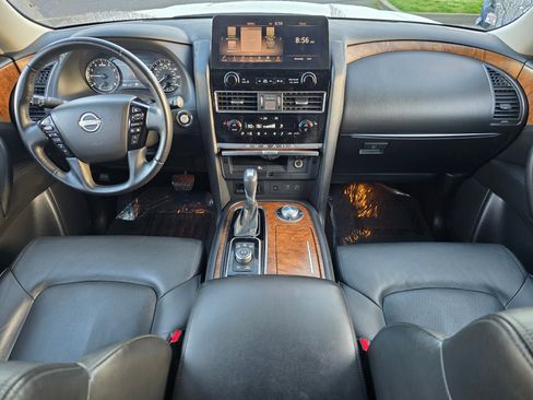 Used 2024 Nissan Armada SL image 20