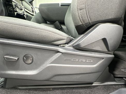 Used 2024 Ford F150 XLT image 12