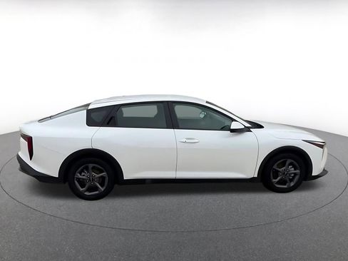 Used 2025 Kia K4 FWD image 15