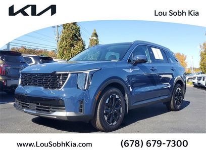 Certified 2025 Kia Sorento S w/ Panoramic Sunroof Package