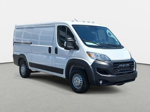 New 2025 RAM ProMaster 1500 w/ Convenience Group FWD image 3