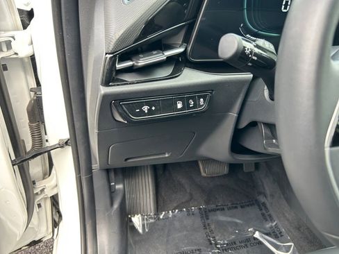 Used 2023 Kia Niro EX FWD image 20