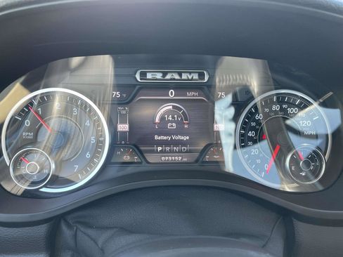 Used 2021 RAM 1500 Laramie AWD/4WD image 19