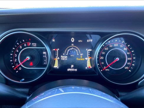 Used 2021 Jeep Gladiator Rubicon w/ Cold Weather Group image 24