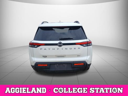 Used 2022 Nissan Pathfinder SV w/ SV Premium Package FWD image 3