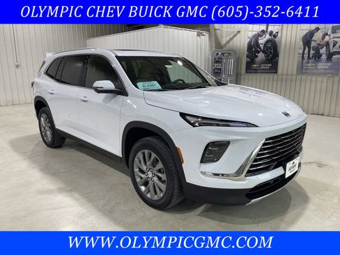 New 2026 Buick Enclave Preferred image 1