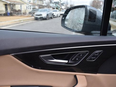 Used 2022 Audi Q7 2.0T Premium image 13