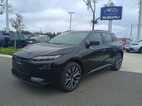 New 2026 Subaru Solterra image 1