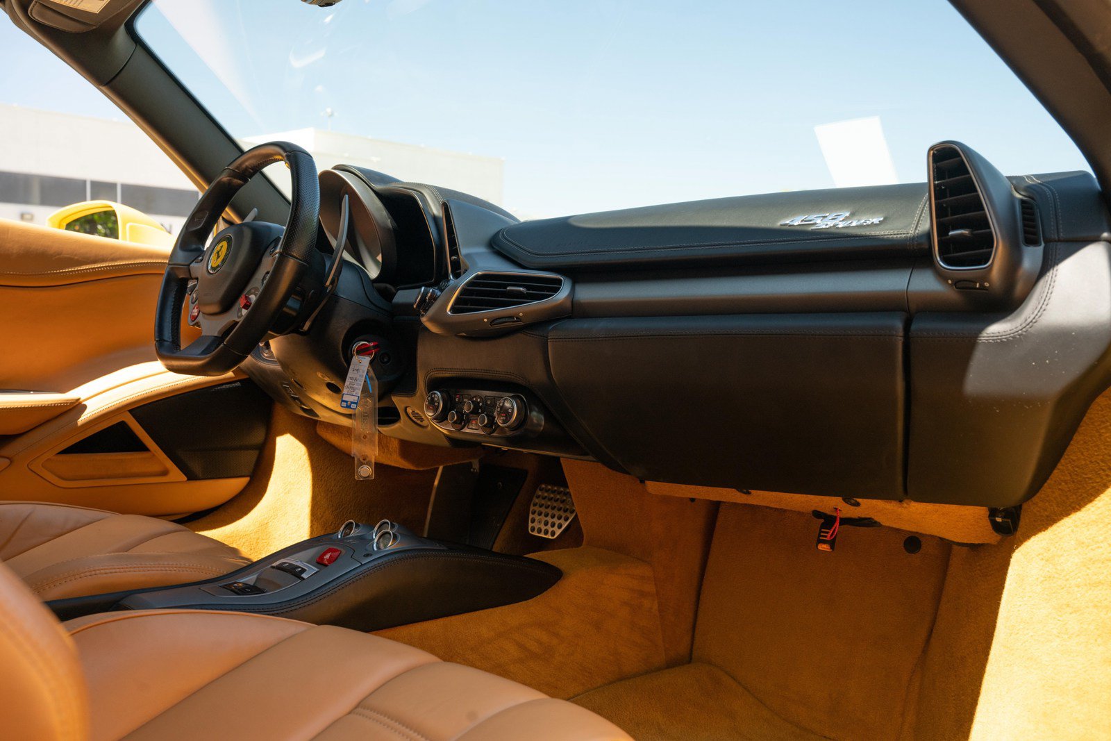 Used 2014 Ferrari 458 Spider RWD image 48