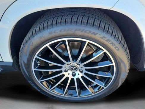 Certified 2023 Mercedes-Benz GLE 450 4MATIC image 30