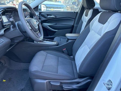 New 2026 Chevrolet Trax LS w/ LS Convenience Package image 16