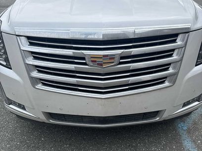 Used 2020 Cadillac Escalade Platinum