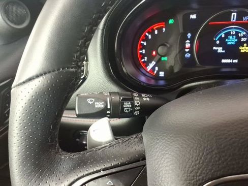 Used 2023 Dodge Durango R/T AWD/4WD image 18