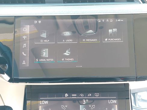 Used 2024 Audi Q8 e-tron Premium Plus w/ Premium Plus Package AWD/4WD image 25