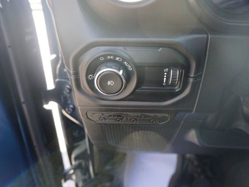 New 2025 Jeep Wrangler Sahara image 22