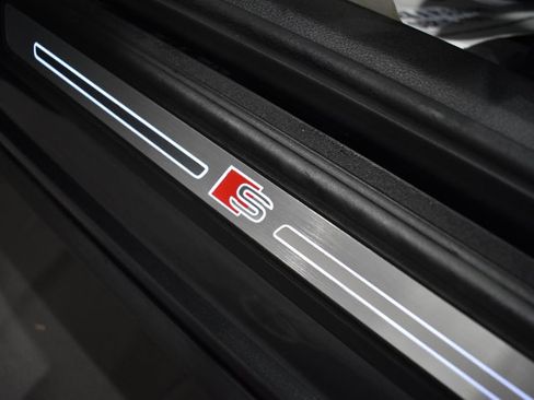 Used 2023 Audi Q5 2.0T Premium w/ Convenience Package image 34