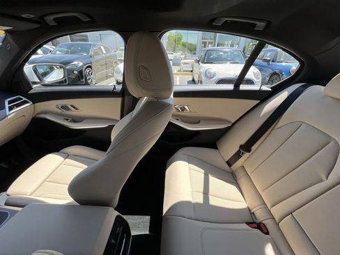 Used 2026 BMW 330i xDrive Sedan w/ Premium Package image 6