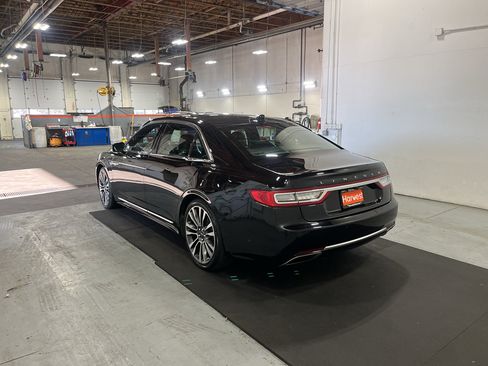 Used 2018 Lincoln Continental Reserve w/ Luxury Package AWD/4WD image 8