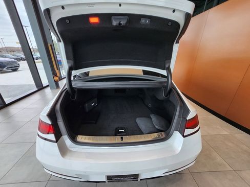 New 2026 Genesis G90 3.5T Prestige image 13