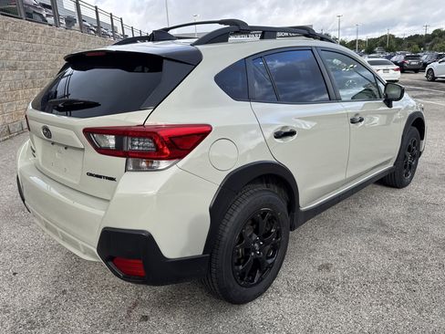 Certified 2023 Subaru Crosstrek 2.0i Premium w/ Special Edition AWD/4WD image 3