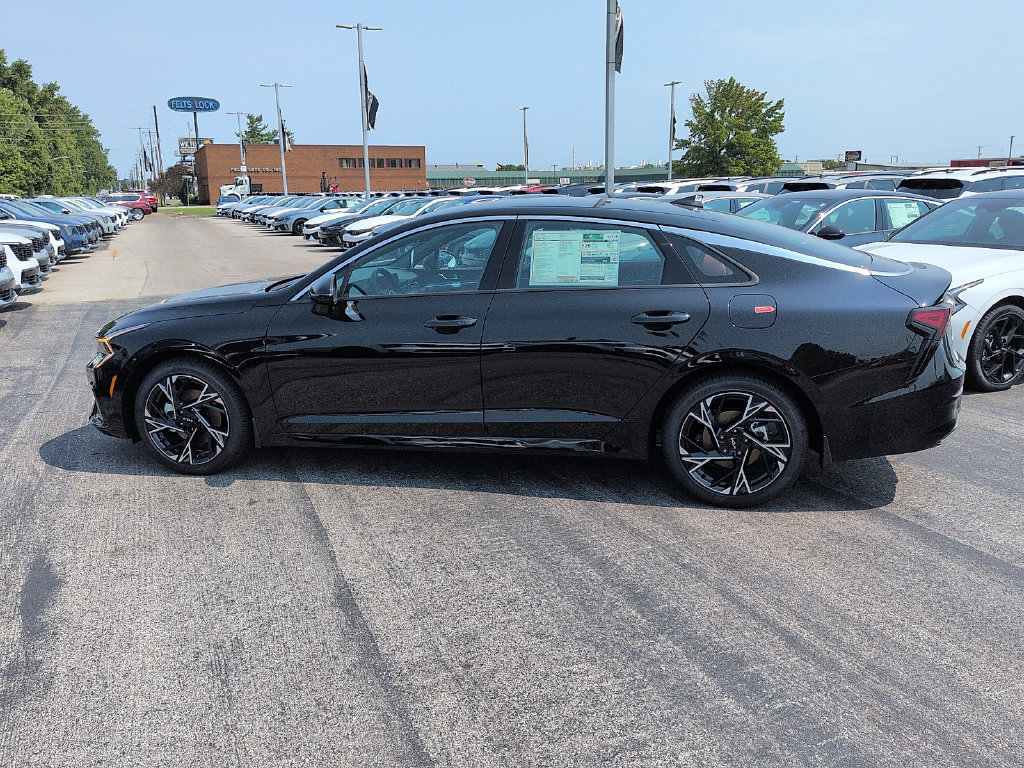 New 2026 Kia K5 GT-Line w/ GT-Line Red Interior Package FWD image 4