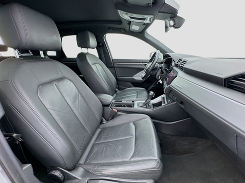 Used 2020 Audi Q3 2.0T Premium image 20