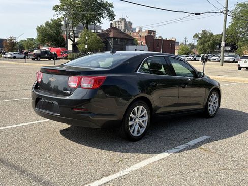 Used 2014 Chevrolet Malibu LT FWD image 12