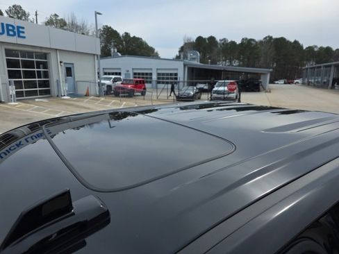 Used 2025 GMC Sierra 1500 AT4 w/ AT4 Premium Package image 22