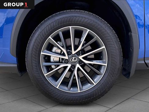 Certified 2025 Lexus NX 250 FWD w/ Accessory Package (K3) image 9