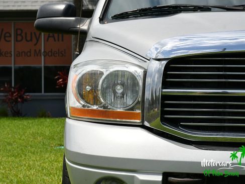 Used 2006 Dodge Ram 2500 Truck Laramie RWD image 21