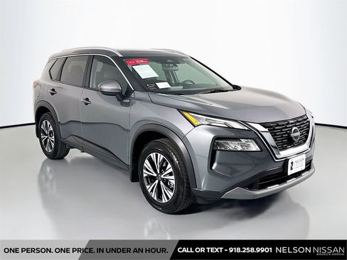 Certified 2023 Nissan Rogue SV w/ SV Premium B Package FWD image 3