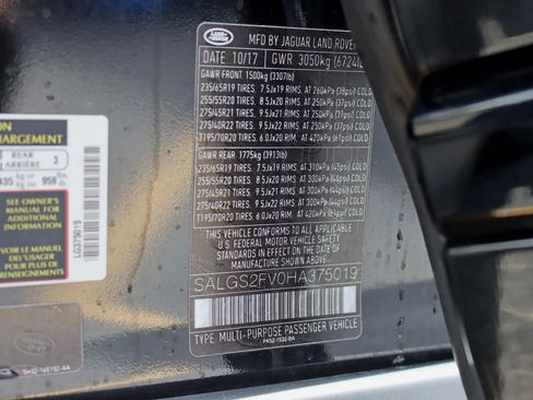 Used 2017 Land Rover Range Rover HSE image 41