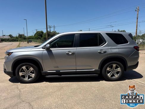 Used 2024 Honda Pilot EX-L image 8