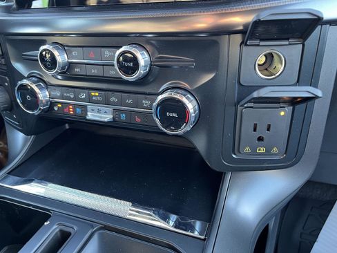 New 2026 Ford F150 Lariat w/ Equipment Group 501A Mid image 38