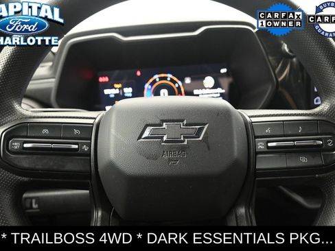 Used 2024 Chevrolet Colorado Trail Boss w/ LPO, Dark Essentials Package AWD/4WD image 18