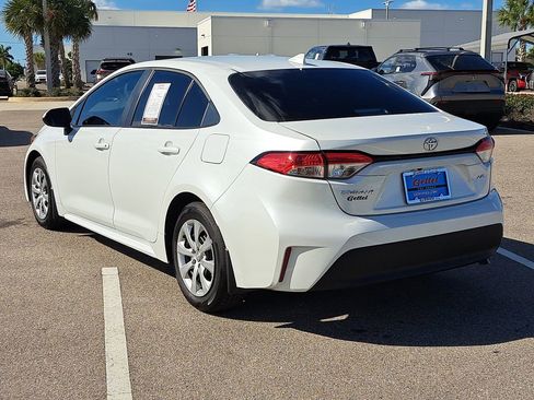 Certified 2025 Toyota Corolla LE image 4