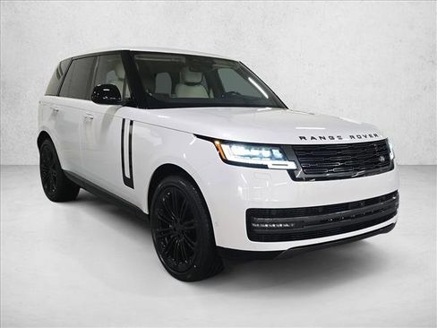 New 2026 Land Rover Range Rover SE image 3