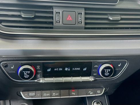 Used 2018 Audi Q5 2.0T Premium Plus w/ Premium Plus Package image 16