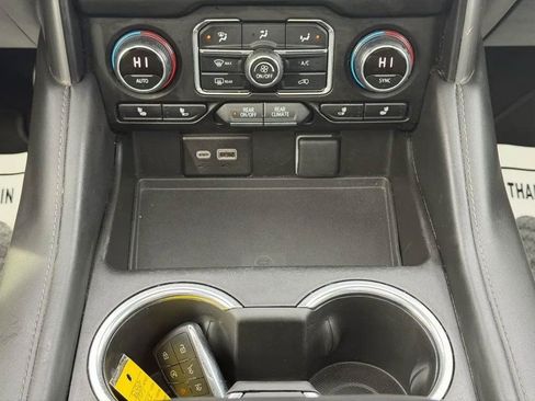 Used 2023 Chevrolet Tahoe Z71 w/ Luxury Package image 26