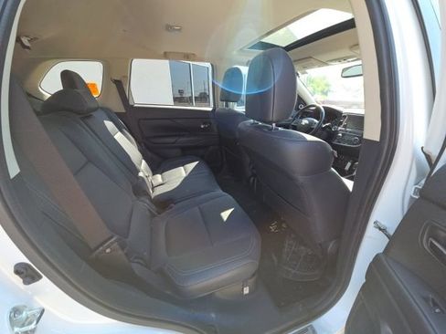 Used 2019 Mitsubishi Outlander SEL FWD image 8