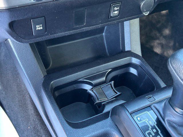 Used 2016 Toyota Tacoma SR w/ SR Convenience Package AWD/4WD image 42