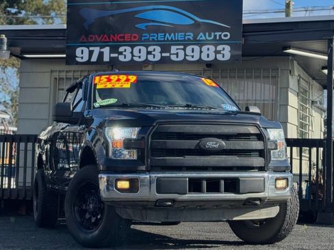 Used 2015 Ford F150 XLT image 1