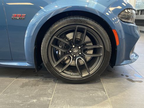 Used 2022 Dodge Charger Scat Pack RWD image 14