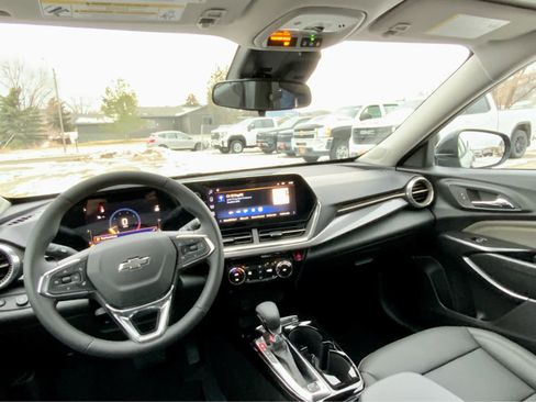 New 2026 Chevrolet Trax ACTIV image 32