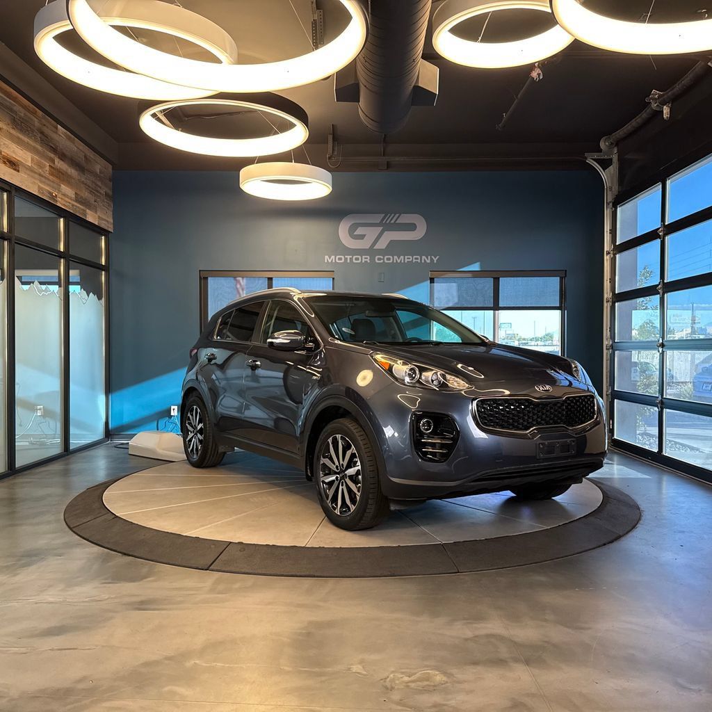 Used 2019 Kia Sportage EX AWD/4WD image 1